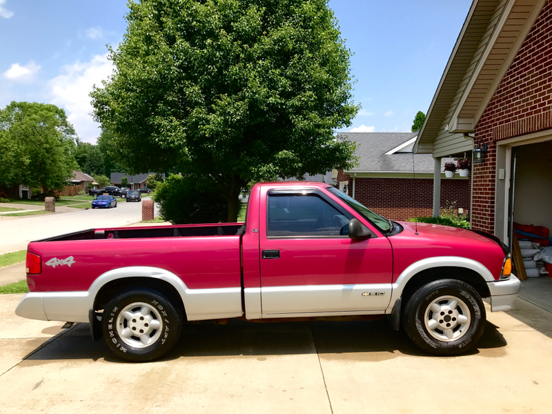 Illustration for article titled Rizzo the S10 is off to her new home.